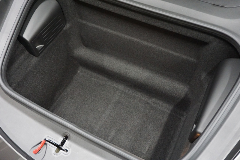 ポルシェ 911(Type991.2) Carrera 7MT PCCB スポーツクロノ スポーツエグゾースト LEDヘッドライト RSスパイダー20ホイール アゲートグレーメタリック  中古車