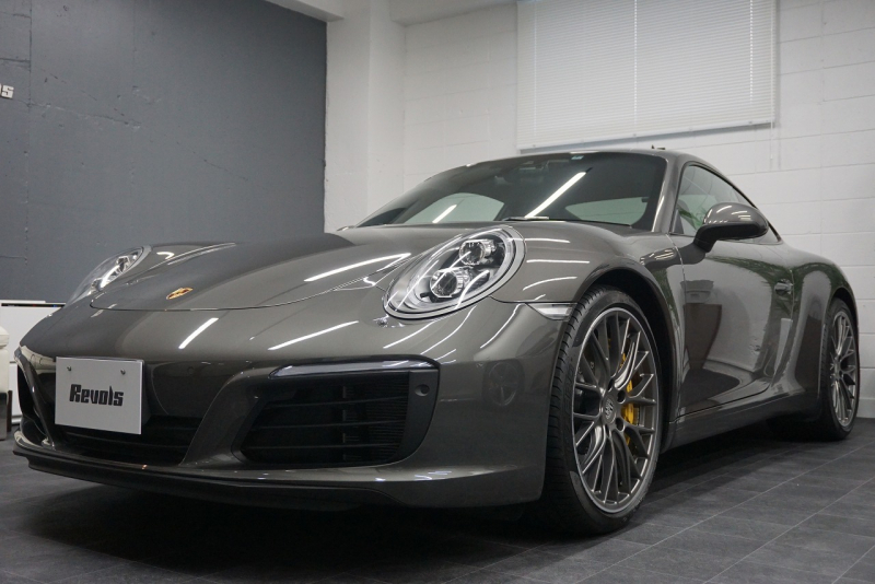 ポルシェ 911(Type991.2) Carrera 7MT PCCB スポーツクロノ スポーツエグゾースト LEDヘッドライト RSスパイダー20ホイール アゲートグレーメタリック  中古車