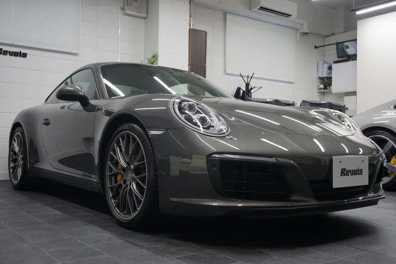 ポルシェ 911(Type991.2) Carrera 7MT PCCB スポーツクロノ スポーツエグゾースト LEDヘッドライト RSスパイダー20ホイール アゲートグレーメタリック  中古車