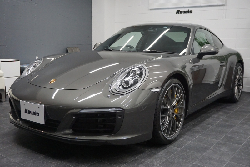 ポルシェ 911(Type991.2) Carrera 7MT PCCB スポーツクロノ スポーツエグゾースト LEDヘッドライト RSスパイダー20ホイール アゲートグレーメタリック  中古車