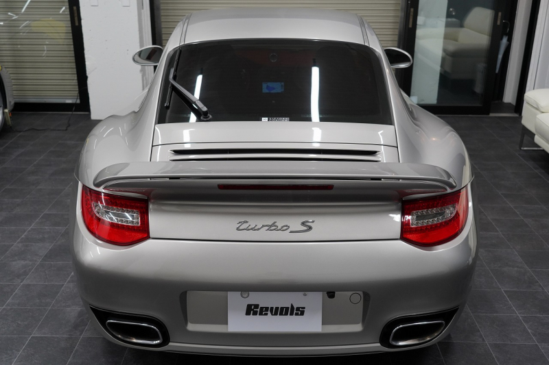 ポルシェ 911(Type997) Turbo S PCCB オールレザーインテリア GTシルバー 中古車 中古車