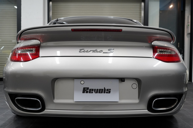 ポルシェ 911(Type997) Turbo S PCCB オールレザーインテリア GTシルバー 中古車 中古車