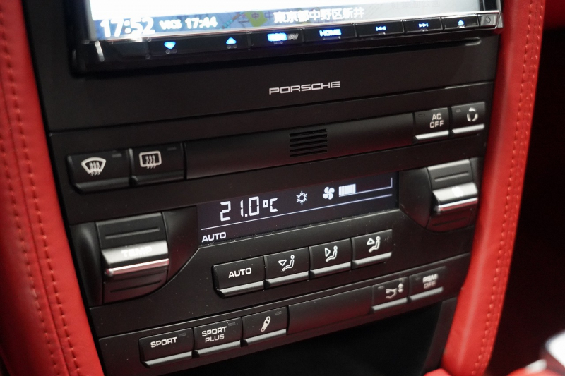 ポルシェ 911(Type997) Turbo S PCCB オールレザーインテリア GTシルバー 中古車 中古車