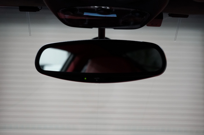 ポルシェ 911(Type997) Turbo S PCCB オールレザーインテリア GTシルバー 中古車 中古車