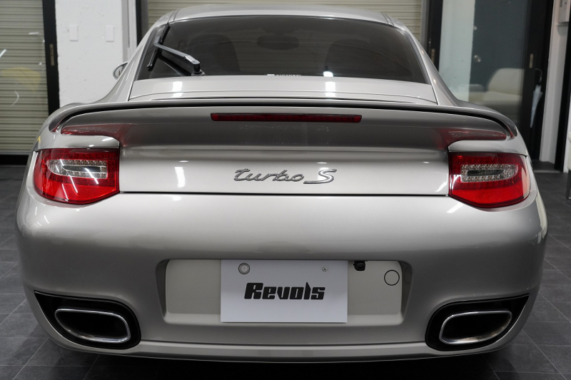 ポルシェ 911(Type997) Turbo S PCCB オールレザーインテリア GTシルバー 中古車 中古車