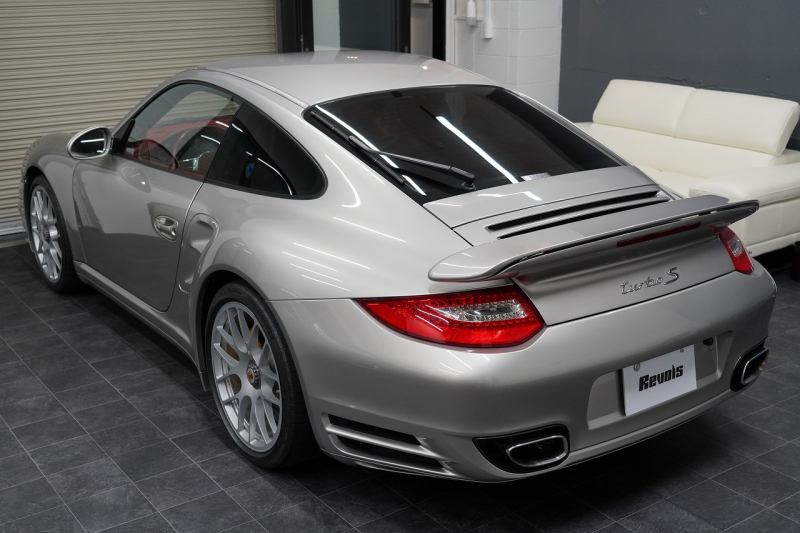ポルシェ 911(Type997) Turbo S PCCB オールレザーインテリア GTシルバー 中古車 中古車