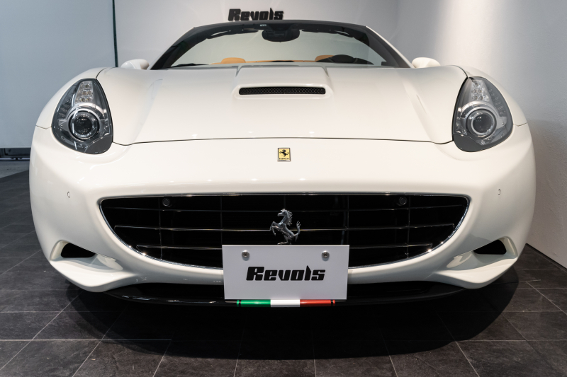 フェラーリ カリフォルニア California30 デイトナシート 458ホイール スクーデリアフェラーリエンブレム マグネライドサス EBMバルブ開閉 中古車 中古車