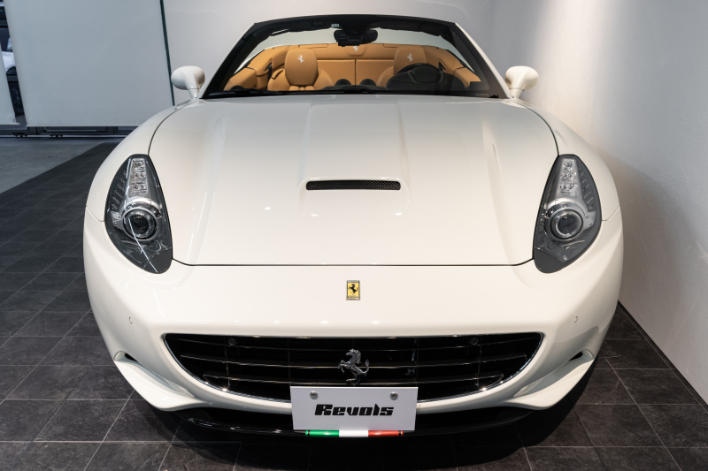 フェラーリ カリフォルニア California30 デイトナシート 458ホイール スクーデリアフェラーリエンブレム マグネライドサス EBMバルブ開閉 中古車 中古車