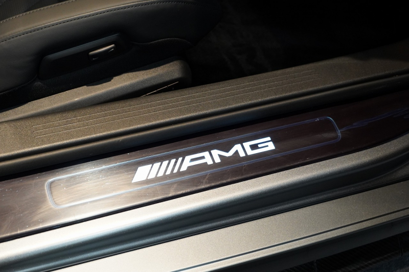 AMG その他 Mercedes-AMG GTR ROADSTER 世界限定車 カーボンセラミックブレーキ セレナイトグレーマグノ  中古車