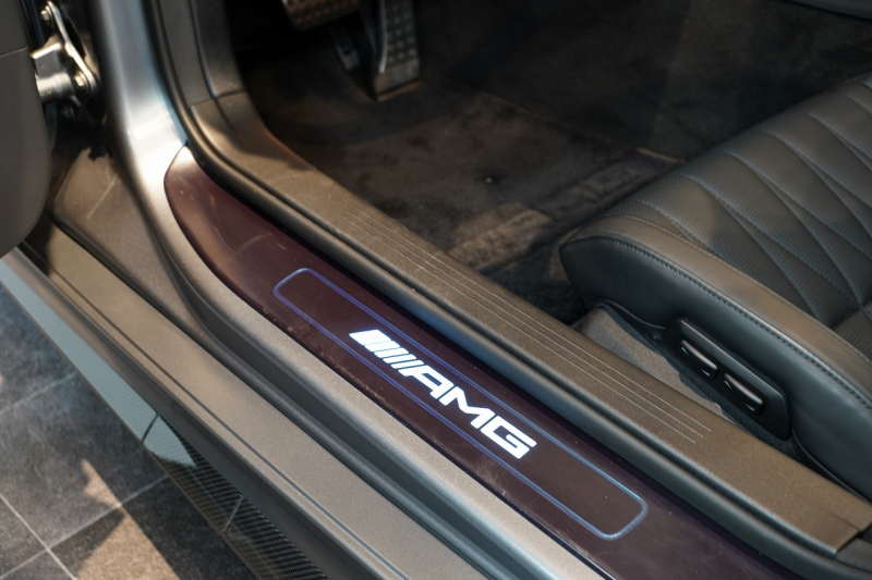 AMG その他 Mercedes-AMG GTR ROADSTER 世界限定車 カーボンセラミックブレーキ セレナイトグレーマグノ  中古車