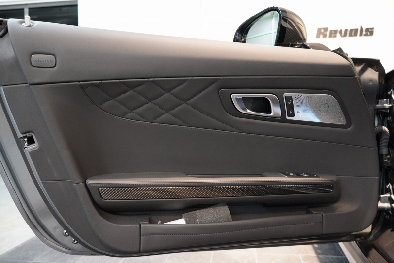 AMG その他 Mercedes-AMG GTR ROADSTER 世界限定車 カーボンセラミックブレーキ セレナイトグレーマグノ  中古車