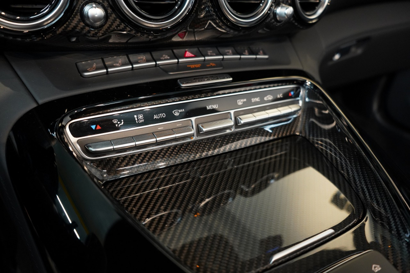 AMG その他 Mercedes-AMG GTR ROADSTER 世界限定車 カーボンセラミックブレーキ セレナイトグレーマグノ  中古車