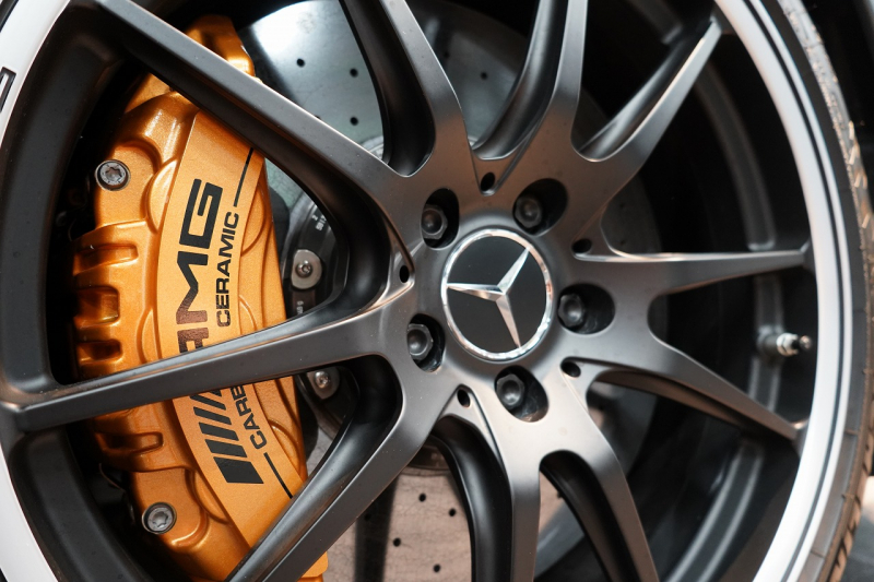 AMG その他 Mercedes-AMG GTR ROADSTER 世界限定車 カーボンセラミックブレーキ セレナイトグレーマグノ  中古車