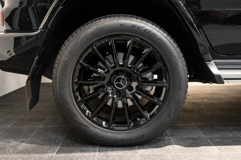 メルセデスベンツ Gクラス 400dマヌファクトゥーアエディション  中古車