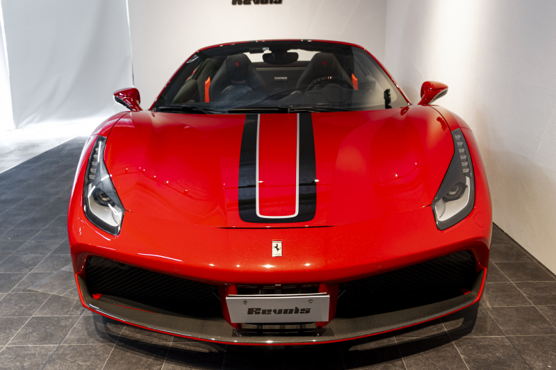 フェラーリ 488スパイダー テーラーメイド/OP2000万over/特別仕様内装 中古車 中古車