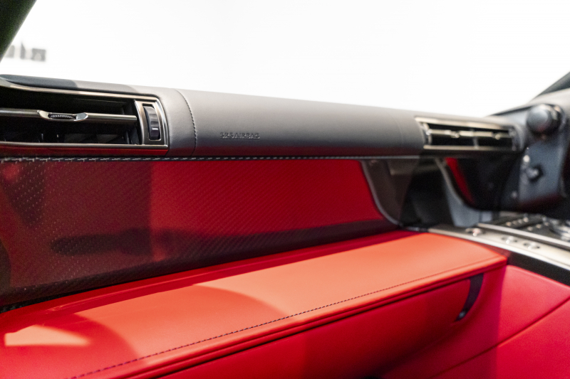 レクサス LFA 中古車 中古車