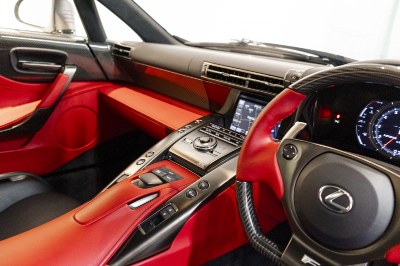 レクサス LFA 中古車 中古車