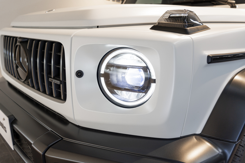 メルセデスベンツ Gクラス マグノヒーローエディション 全面プロテクションフィルム施工　電動サイドステップ 中古車 中古車