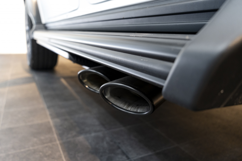 メルセデスベンツ Gクラス マグノヒーローエディション 全面プロテクションフィルム施工　電動サイドステップ 中古車 中古車