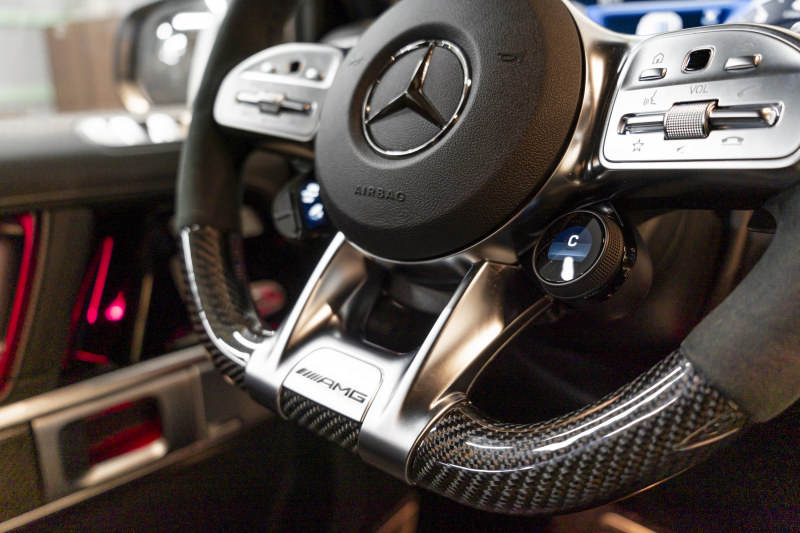 メルセデスベンツ Gクラス マグノヒーローエディション 全面プロテクションフィルム施工　電動サイドステップ 中古車 中古車