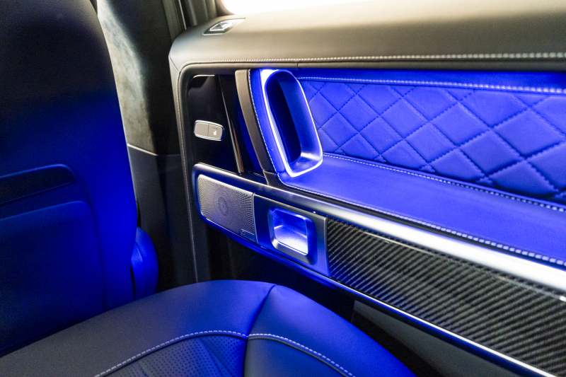 メルセデスベンツ Gクラス マグノヒーローエディション 全面プロテクションフィルム施工　電動サイドステップ 中古車 中古車