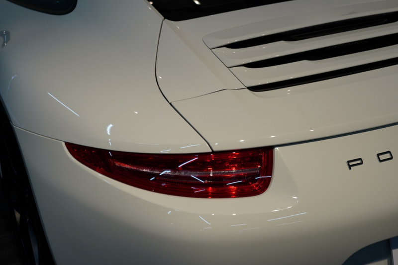 ポルシェ 911(Type991) Carrera S 7MT スポーツクロノパッケージ PASMスポーツシャーシ  中古車