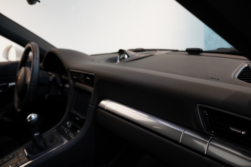 ポルシェ 911(Type991) Carrera S 7MT スポーツクロノパッケージ PASMスポーツシャーシ  中古車