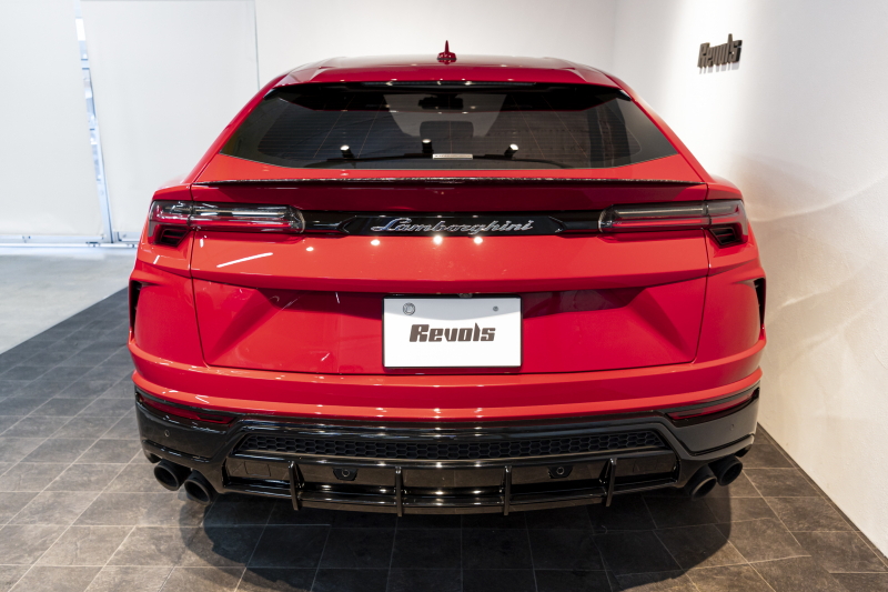 ランボルギーニ ウルス 5名乗車ハイウェイアシスタントPKG　HUD　B&O3Dオーディオ　リアエンタメ　23インチAW 中古車 中古車