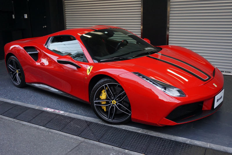 フェラーリ 488スパイダー テーラーメイド/スクーデリアコレクション　OP1700OVER  中古車