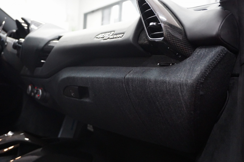 フェラーリ 488スパイダー テーラーメイド/スクーデリアコレクション　OP1700OVER  中古車