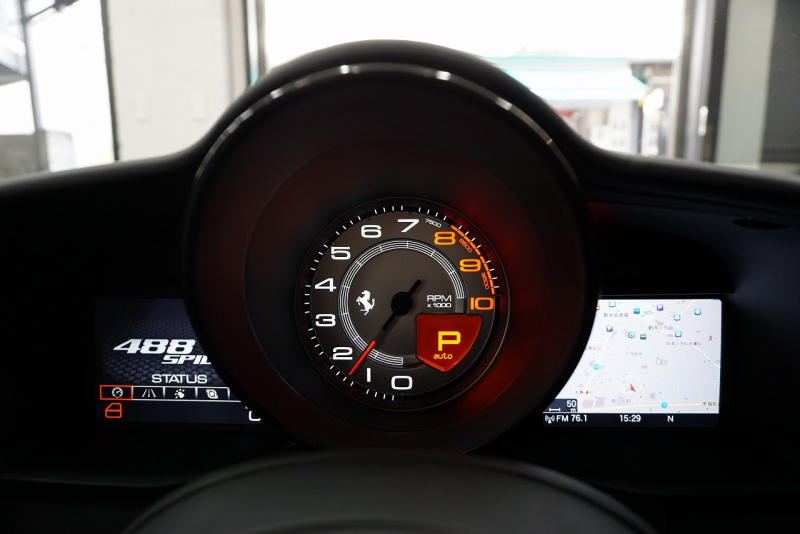 フェラーリ 488スパイダー テーラーメイド/スクーデリアコレクション　OP1700OVER  中古車