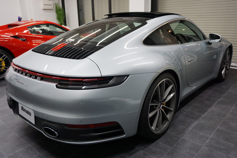 ポルシェ 911(Type992) Type992 Carrera S  スポーツクロノ PCCB PDCC Fリフト 他 OP 8,315,197  中古車
