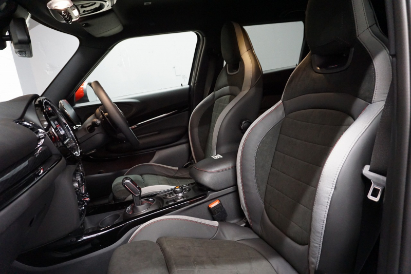 MINI(ミニ) ミニクラブマン MINI JCW GP インスパイアード・エディション 世界限定299台 中古車 中古車