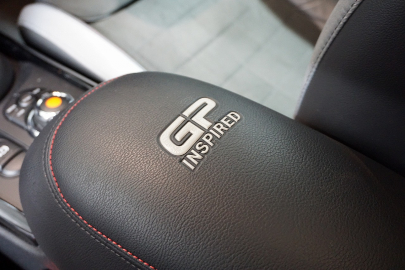 MINI(ミニ) ミニクラブマン MINI JCW GP インスパイアード・エディション 世界限定299台 中古車 中古車