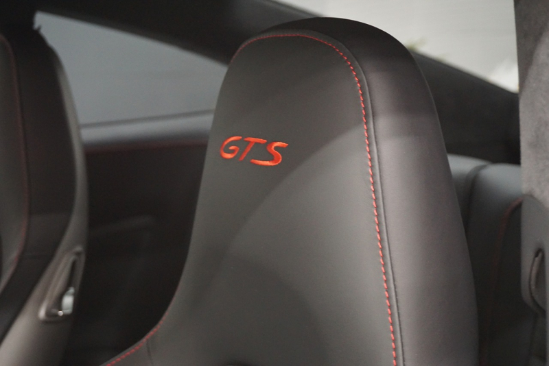 ポルシェ 911(Type991) 911(Type991.1) 2015y 911Carrera GTS GTSインテリア＆カーボンインテリア フロント＆Bカメラ  中古車