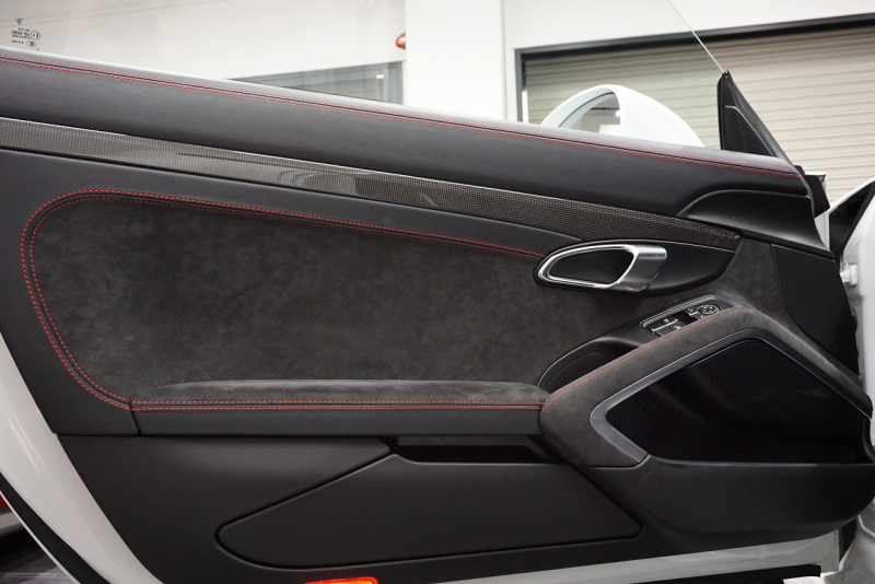 ポルシェ 911(Type991) 911(Type991.1) 2015y 911Carrera GTS GTSインテリア＆カーボンインテリア フロント＆Bカメラ  中古車