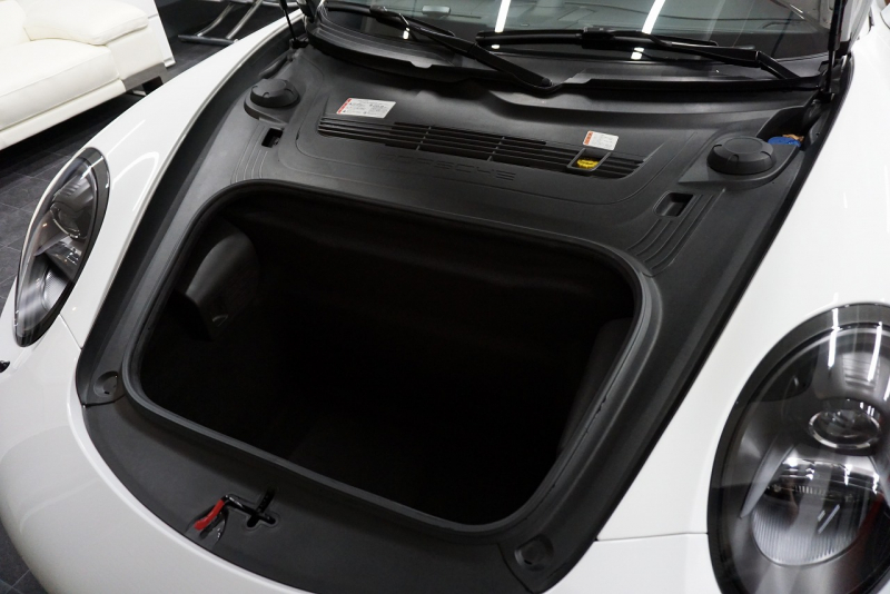 ポルシェ 911(Type991) 911(Type991.1) 2015y 911Carrera GTS GTSインテリア＆カーボンインテリア フロント＆Bカメラ  中古車