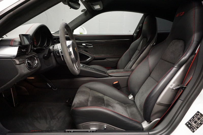 ポルシェ 911(Type991) 911(Type991.1) 2015y 911Carrera GTS GTSインテリア＆カーボンインテリア フロント＆Bカメラ  中古車