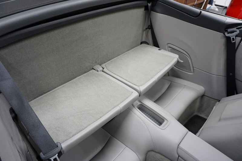 ポルシェ 911(Type991) Type991.1 Carrera S Cabriolet 2トーンオールレザーインテリア スポーツクロノ クラシック20インチホイール 中古車 中古車