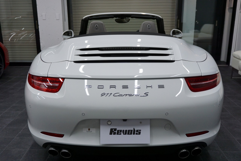 ポルシェ 911(Type991) Type991.1 Carrera S Cabriolet 2トーンオールレザーインテリア スポーツクロノ クラシック20インチホイール 中古車 中古車