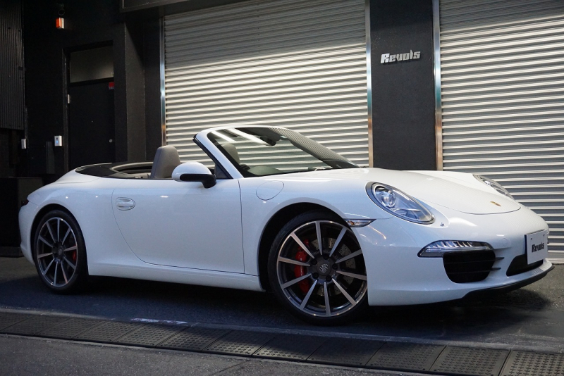 ポルシェ 911(Type991) Type991.1 Carrera S Cabriolet 2トーンオールレザーインテリア スポーツクロノ クラシック20インチホイール 中古車 中古車