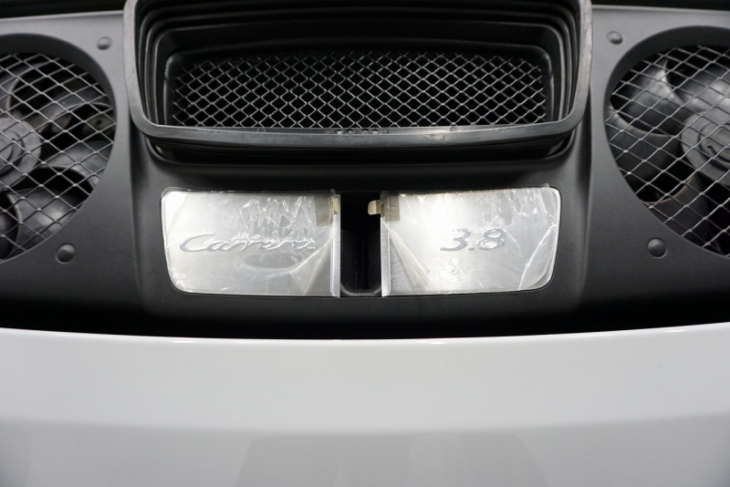 ポルシェ 911(Type991) Type991.1 Carrera S Cabriolet 2トーンオールレザーインテリア スポーツクロノ クラシック20インチホイール 中古車 中古車