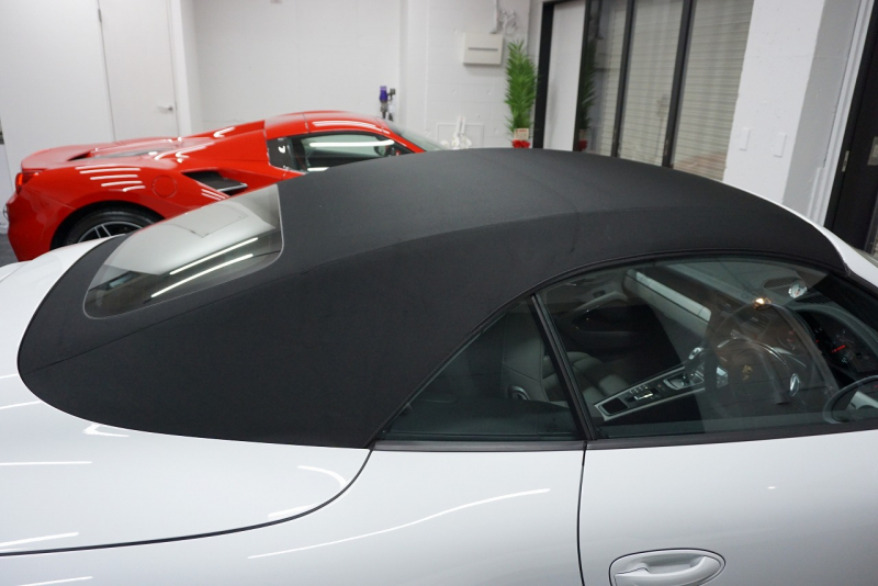 ポルシェ 911(Type991) Type991.1 Carrera S Cabriolet 2トーンオールレザーインテリア スポーツクロノ クラシック20インチホイール 中古車 中古車