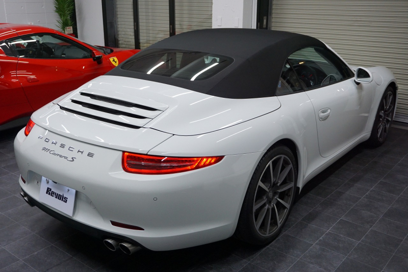 ポルシェ 911(Type991) Type991.1 Carrera S Cabriolet 2トーンオールレザーインテリア スポーツクロノ クラシック20インチホイール 中古車 中古車