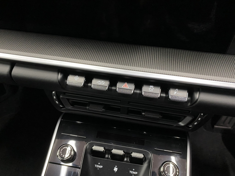 ポルシェ 911(Type992) Turbo S スポーツクロノ・エグゾースト PASMスポーツシャシー メーカーOP1,551,276  中古車