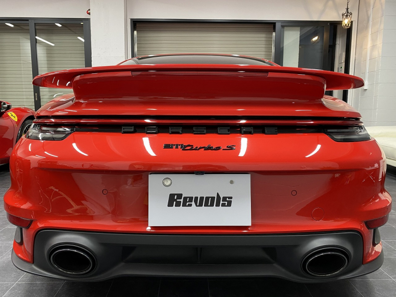 ポルシェ 911(Type992) Turbo S スポーツクロノ・エグゾースト PASMスポーツシャシー メーカーOP1,551,276  中古車