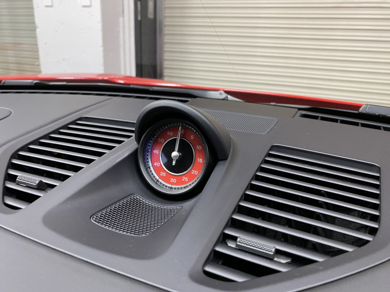 ポルシェ 911(Type992) Turbo S スポーツクロノ・エグゾースト PASMスポーツシャシー メーカーOP1,551,276  中古車