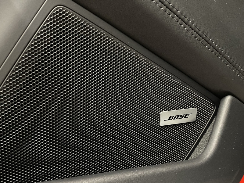 ポルシェ 911(Type992) Turbo S スポーツクロノ・エグゾースト PASMスポーツシャシー メーカーOP1,551,276  中古車