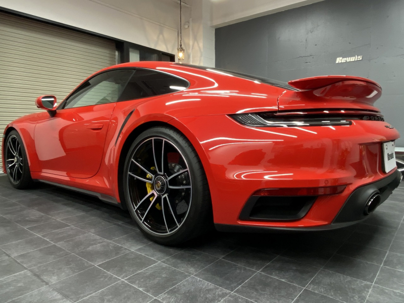 ポルシェ 911(Type992) Turbo S スポーツクロノ・エグゾースト PASMスポーツシャシー メーカーOP1,551,276  中古車