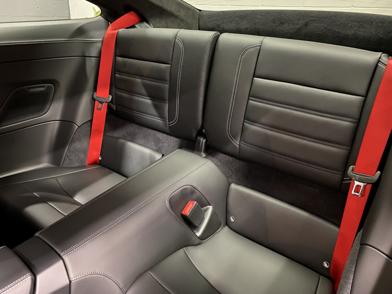 ポルシェ 911(Type992) Turbo S スポーツクロノ・エグゾースト PASMスポーツシャシー メーカーOP1,551,276  中古車